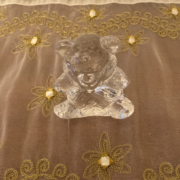 Clear Glass Teddy Bear with a Bow - Picture 2 of 6